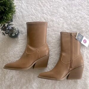 New! Women’s Aubree  Ankle Boots